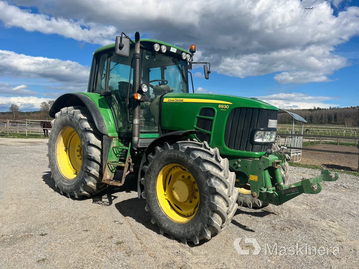 Traktor John Deere 6930 Premium med frontlyft - Traktor: das Bild 3 Traktor John Deere 6930 Premium med frontlyft - Traktor: das Bild 3