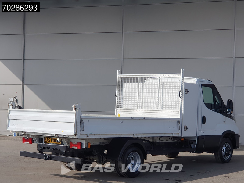 Iveco Daily 35C16 3.0L Open Laadbak met Kist Dubbellucht 3,5t Trekhaak Airco Cruise Euro6 Pritsche Pickup Open Box 2m3 Airco Trekhaak Cruise - Pritsche Transporter: das Bild 5 Iveco Daily 35C16 3.0L Open Laadbak met Kist Dubbellucht 3,5t Trekhaak Airco Cruise Euro6 Pritsche Pickup Open Box 2m3 Airco Trekhaak Cruise - Pritsche Transporter: das Bild 5