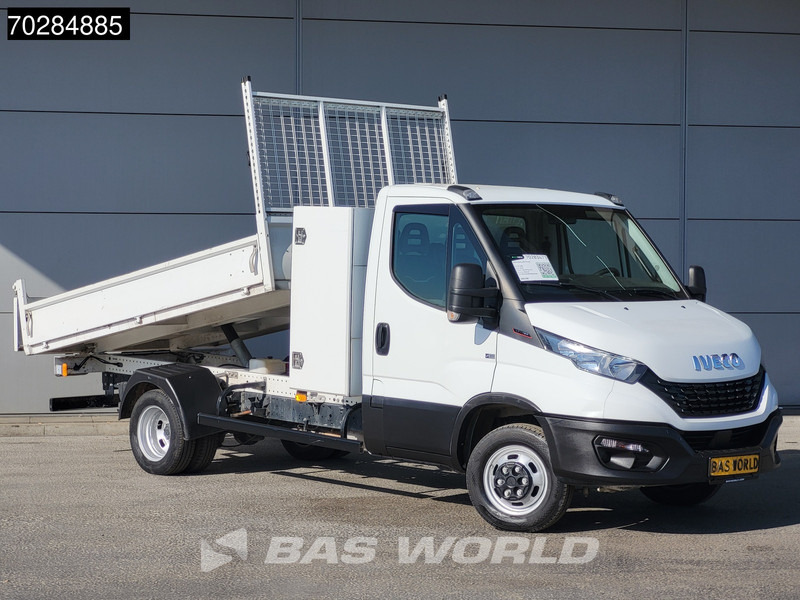 Iveco Daily 35C16 3.0L Open Laadbak met Kist Dubbellucht 3,5t Trekhaak Airco Cruise Euro6 Pritsche Pickup Open Box 2m3 Airco Trekhaak Cruise - Pritsche Transporter: das Bild 3 Iveco Daily 35C16 3.0L Open Laadbak met Kist Dubbellucht 3,5t Trekhaak Airco Cruise Euro6 Pritsche Pickup Open Box 2m3 Airco Trekhaak Cruise - Pritsche Transporter: das Bild 3