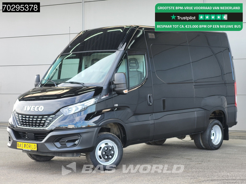 Iveco Daily 35C18 3.0L Automaat L2H2 Dubbellucht 3,5t Trekhaak Navi Airco Cruise Camera Euro6 L2 Airco Trekhaak Cruise control - Kastenwagen: das Bild 1 Iveco Daily 35C18 3.0L Automaat L2H2 Dubbellucht 3,5t Trekhaak Navi Airco Cruise Camera Euro6 L2 Airco Trekhaak Cruise control - Kastenwagen: das Bild 1