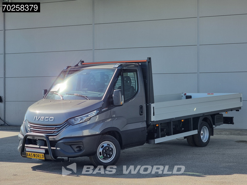Iveco Daily 35C21 3.0L 210PK Black Edition 2025model Open laadbak CarPlay ACC LED 3,5T Trekvermogen Pritsche Pickup Airco - Pritsche Transporter: das Bild 2 Iveco Daily 35C21 3.0L 210PK Black Edition 2025model Open laadbak CarPlay ACC LED 3,5T Trekvermogen Pritsche Pickup Airco - Pritsche Transporter: das Bild 2