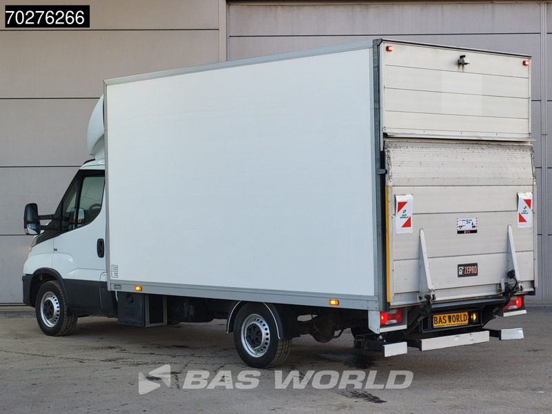 Iveco Daily 35S14 Automaat Laadklep Bakwagen Zijdeur Airco Cruise Meubelbak Koffer Airco Cruise control - Koffer Transporter: das Bild 2 Iveco Daily 35S14 Automaat Laadklep Bakwagen Zijdeur Airco Cruise Meubelbak Koffer Airco Cruise control - Koffer Transporter: das Bild 2