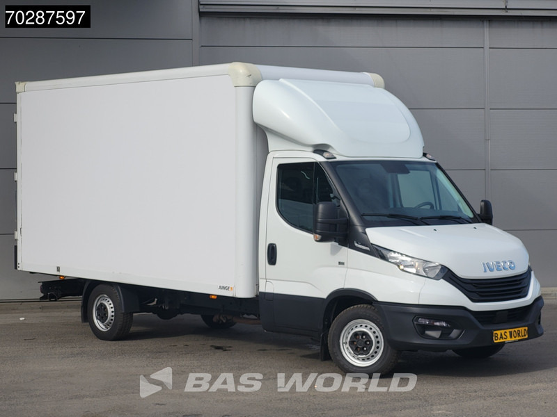 Iveco Daily 35S16 Automaat Bakwagen Achterdeuren Airco Camera Euro6 Meubelbak Koffer 21m3 Airco - Koffer Transporter: das Bild 5 Iveco Daily 35S16 Automaat Bakwagen Achterdeuren Airco Camera Euro6 Meubelbak Koffer 21m3 Airco - Koffer Transporter: das Bild 5