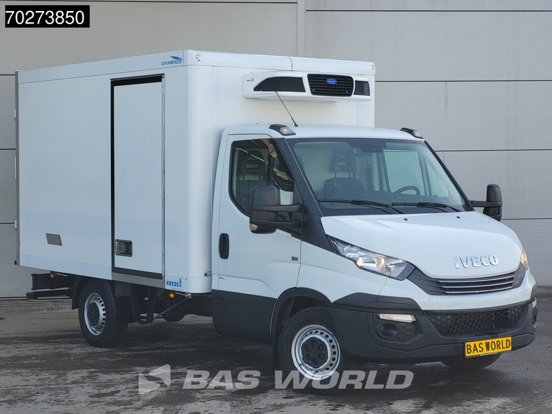 Iveco Daily 35S16 Koelwagen Automaat Carrier Pulsar 400 380V Stekker Airco Cruise Camera Koel Koeler Kühlwagen Kühlkoffer 12m3 Airco Cruise - Kühltransporter: das Bild 2 Iveco Daily 35S16 Koelwagen Automaat Carrier Pulsar 400 380V Stekker Airco Cruise Camera Koel Koeler Kühlwagen Kühlkoffer 12m3 Airco Cruise - Kühltransporter: das Bild 2