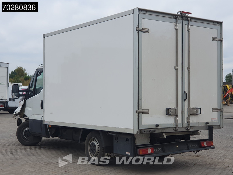 Iveco Daily 35S16 SCHADE! Koelwagen Zijdeur Carrier Xarios Airco Camera Euro6 Koel Koeler Kühl Kühler Kühlwagen Kühlkoffer 13m3 Airco - Kühltransporter: das Bild 2 Iveco Daily 35S16 SCHADE! Koelwagen Zijdeur Carrier Xarios Airco Camera Euro6 Koel Koeler Kühl Kühler Kühlwagen Kühlkoffer 13m3 Airco - Kühltransporter: das Bild 2