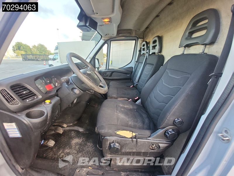 Iveco Daily 35S17 3.0L 170PK Airco Cruise Trekhaak L2 3520L 12m3 Airco Trekhaak Cruise control - Kastenwagen: das Bild 5 Iveco Daily 35S17 3.0L 170PK Airco Cruise Trekhaak L2 3520L 12m3 Airco Trekhaak Cruise control - Kastenwagen: das Bild 5