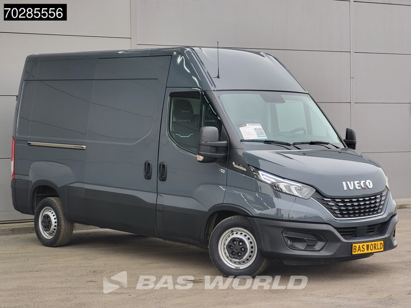 Iveco Daily 35S18 3.0L Automaat 180PK L2H2 3500kg Trekhaak LED Navi Airco Cruise Camera Euro6 L2 11m3 Airco Trekhaak Cruise control - Kastenwagen: das Bild 5 Iveco Daily 35S18 3.0L Automaat 180PK L2H2 3500kg Trekhaak LED Navi Airco Cruise Camera Euro6 L2 11m3 Airco Trekhaak Cruise control - Kastenwagen: das Bild 5