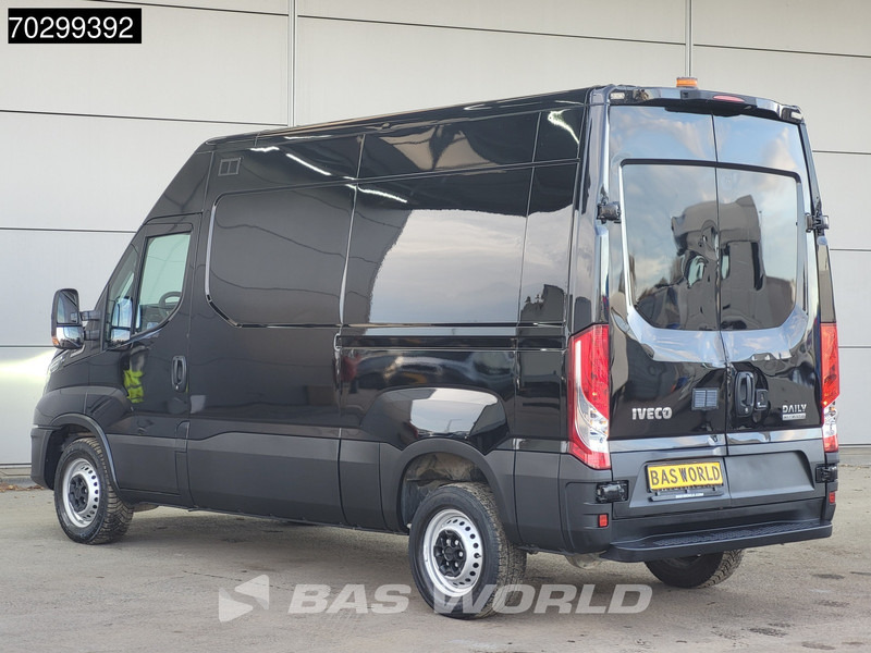 Iveco Daily 35S18 3.0L Automaat L2H2 180PK ACC LED Navi Airco 3,5t Trekgewicht Euro6 L2H2 Airco - Kastenwagen: das Bild 2 Iveco Daily 35S18 3.0L Automaat L2H2 180PK ACC LED Navi Airco 3,5t Trekgewicht Euro6 L2H2 Airco - Kastenwagen: das Bild 2
