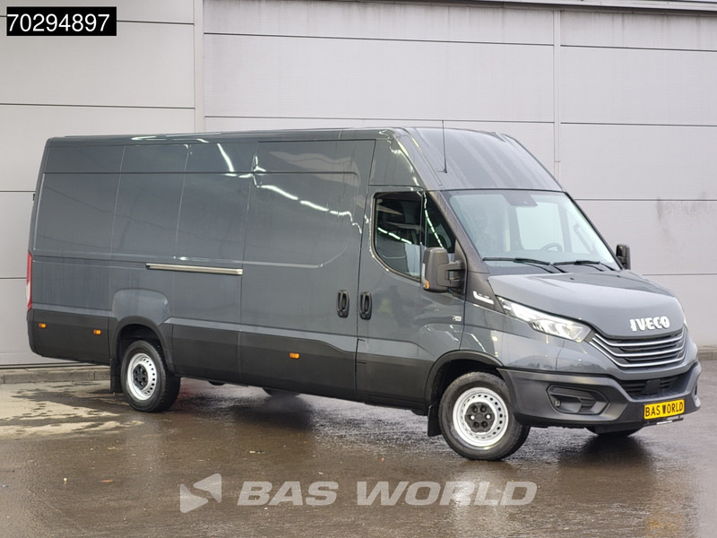 Iveco Daily 35S18 3.0L Automaat L3H2 3,5t Trekhaak 180PK LED ACC Navi Camera Parkeersensoren Euro6 L3 Airco Trekhaak - Kastenwagen: das Bild 3 Iveco Daily 35S18 3.0L Automaat L3H2 3,5t Trekhaak 180PK LED ACC Navi Camera Parkeersensoren Euro6 L3 Airco Trekhaak - Kastenwagen: das Bild 3