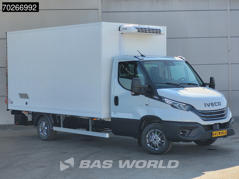 Iveco Daily 35S18 3.0L Laadklep Koelwagen Vriezer Thermoking V-200 MAX 220V stekker -18 LED Navi Airco ACC Koel Koeler Kühler Kühlwagen Kühl - Kühltransporter: das Bild 5 Iveco Daily 35S18 3.0L Laadklep Koelwagen Vriezer Thermoking V-200 MAX 220V stekker -18 LED Navi Airco ACC Koel Koeler Kühler Kühlwagen Kühl - Kühltransporter: das Bild 5