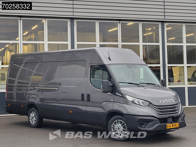 Iveco Daily 35S21 210PK 3.0L Automaat 2025 model L3H2 ACC LED CarPlay Velgen Camera 16m3 Airco - Kastenwagen: das Bild 3 Iveco Daily 35S21 210PK 3.0L Automaat 2025 model L3H2 ACC LED CarPlay Velgen Camera 16m3 Airco - Kastenwagen: das Bild 3