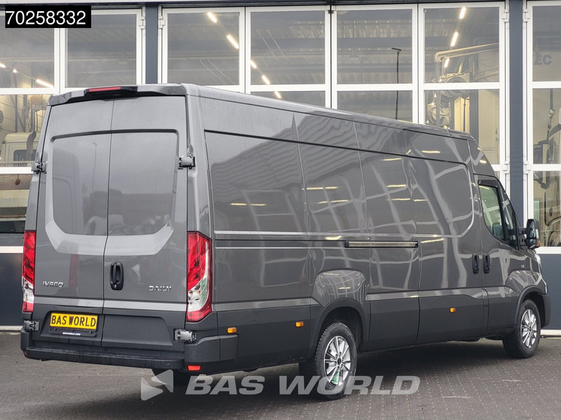 Iveco Daily 35S21 210PK 3.0L Automaat 2025 model L3H2 ACC LED CarPlay Velgen Camera 16m3 Airco - Kastenwagen: das Bild 2 Iveco Daily 35S21 210PK 3.0L Automaat 2025 model L3H2 ACC LED CarPlay Velgen Camera 16m3 Airco - Kastenwagen: das Bild 2