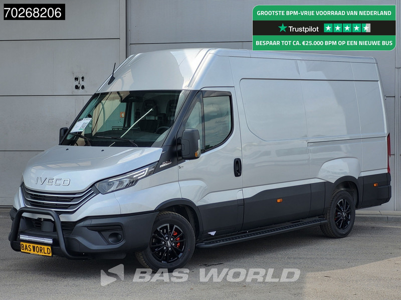 Iveco Daily 35S21 3.0L Automaat Black Edition L2H2 LED ACC Airco Camera 3,5t Trekgewicht Parkeersensoren L2 12m3 Airco - Kastenwagen: das Bild 1 Iveco Daily 35S21 3.0L Automaat Black Edition L2H2 LED ACC Airco Camera 3,5t Trekgewicht Parkeersensoren L2 12m3 Airco - Kastenwagen: das Bild 1