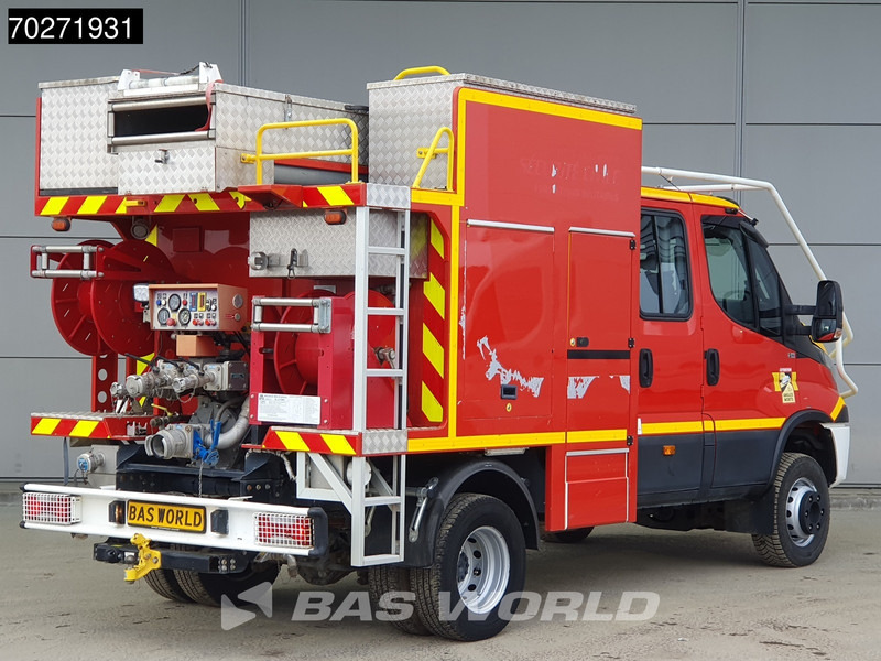 Iveco Daily 70C17 4x4 Achleitner Firetruck Brandweerwagen AWD Allrad Camper 1200liter Airco Dubbel cabine Trekhaak Cruise control - Krankenwagen: das Bild 5 Iveco Daily 70C17 4x4 Achleitner Firetruck Brandweerwagen AWD Allrad Camper 1200liter Airco Dubbel cabine Trekhaak Cruise control - Krankenwagen: das Bild 5