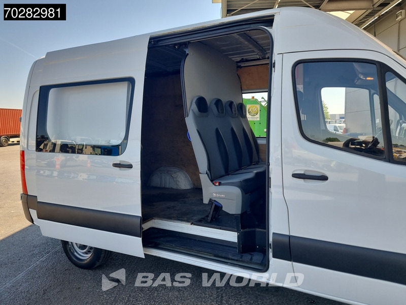 Mercedes-Benz Sprinter 314 CDI Dubbel Cabine Automaat 3,5t Trekhaak L2H2 Airco Cruise MBUX L2 9m3 Airco Trekhaak Cruise control - Kastenwagen: das Bild 3 Mercedes-Benz Sprinter 314 CDI Dubbel Cabine Automaat 3,5t Trekhaak L2H2 Airco Cruise MBUX L2 9m3 Airco Trekhaak Cruise control - Kastenwagen: das Bild 3