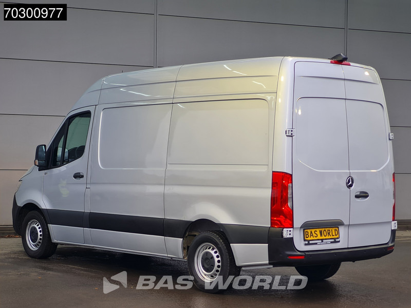Mercedes-Benz Sprinter 315 CDI Automaat L2H2 150PK Airco Camera Parkeersensoren MBUX CarPlay Euro6 L2 Airco - Kleintransporter: das Bild 2 Mercedes-Benz Sprinter 315 CDI Automaat L2H2 150PK Airco Camera Parkeersensoren MBUX CarPlay Euro6 L2 Airco - Kleintransporter: das Bild 2
