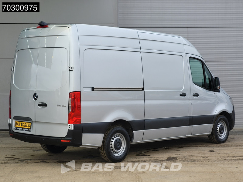 Mercedes-Benz Sprinter 315 CDI Automaat L2H2 150PK Airco Camera Parkeersensoren MBUX CarPlay Euro6 L2 Airco - Kleintransporter: das Bild 5 Mercedes-Benz Sprinter 315 CDI Automaat L2H2 150PK Airco Camera Parkeersensoren MBUX CarPlay Euro6 L2 Airco - Kleintransporter: das Bild 5