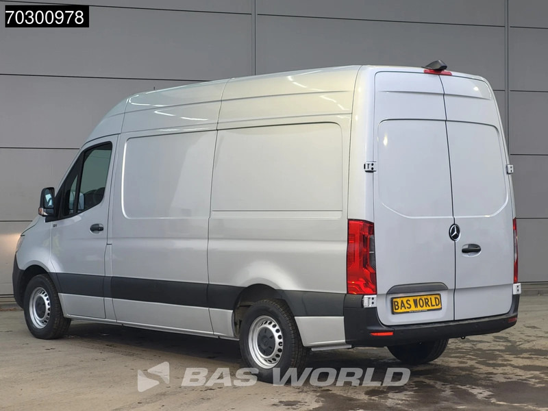 Mercedes-Benz Sprinter 315 CDI Automaat L2H2 150PK Airco Camera Parkeersensoren MBUX CarPlay Euro6 L2 Airco - Kleintransporter: das Bild 2 Mercedes-Benz Sprinter 315 CDI Automaat L2H2 150PK Airco Camera Parkeersensoren MBUX CarPlay Euro6 L2 Airco - Kleintransporter: das Bild 2