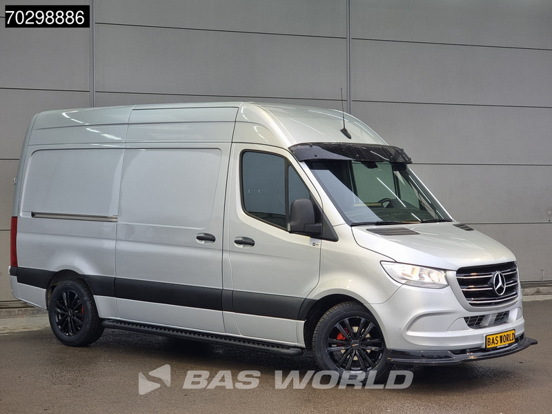 Mercedes-Benz Sprinter 315 CDI COMING SOON! Automaat L2H2 BW Special Edition 18'' Zonneklep Sidesteps Camera PDC MBUX CarPlay 150PK Euro6 L2 11m3 Airco - Kleintransporter: das Bild 3 Mercedes-Benz Sprinter 315 CDI COMING SOON! Automaat L2H2 BW Special Edition 18'' Zonneklep Sidesteps Camera PDC MBUX CarPlay 150PK Euro6 L2 11m3 Airco - Kleintransporter: das Bild 3