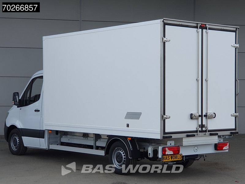 Mercedes-Benz Sprinter 315 CDI Koelwagen Achterdeuren Thermo King C-250 Airco MBUX Koel Koeler Kühl Kühler Kühlwagen Kühlkoffer 17m3 Airco Cruise contr - Kühltransporter: das Bild 2 Mercedes-Benz Sprinter 315 CDI Koelwagen Achterdeuren Thermo King C-250 Airco MBUX Koel Koeler Kühl Kühler Kühlwagen Kühlkoffer 17m3 Airco Cruise contr - Kühltransporter: das Bild 2