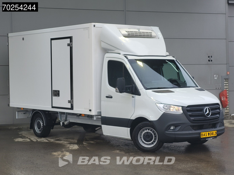 Mercedes-Benz Sprinter 315 CDI Koelwagen Thermo King V-300max 230V stekker Bakwagen Koel Kühlwagen 16m3 Airco Cruise control - Kühltransporter: das Bild 3 Mercedes-Benz Sprinter 315 CDI Koelwagen Thermo King V-300max 230V stekker Bakwagen Koel Kühlwagen 16m3 Airco Cruise control - Kühltransporter: das Bild 3
