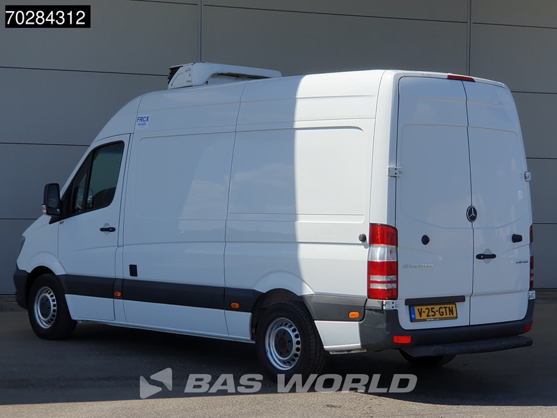 Mercedes-Benz Sprinter 316 CDI Koelwagen Vriezer Carrier Xarios 350 Navi Airco Cruise Euro6 Koel Koeler Kühl Kühler Kühlwagen Vries Frigo 9m3 Airco Cru - Kühltransporter: das Bild 2 Mercedes-Benz Sprinter 316 CDI Koelwagen Vriezer Carrier Xarios 350 Navi Airco Cruise Euro6 Koel Koeler Kühl Kühler Kühlwagen Vries Frigo 9m3 Airco Cru - Kühltransporter: das Bild 2