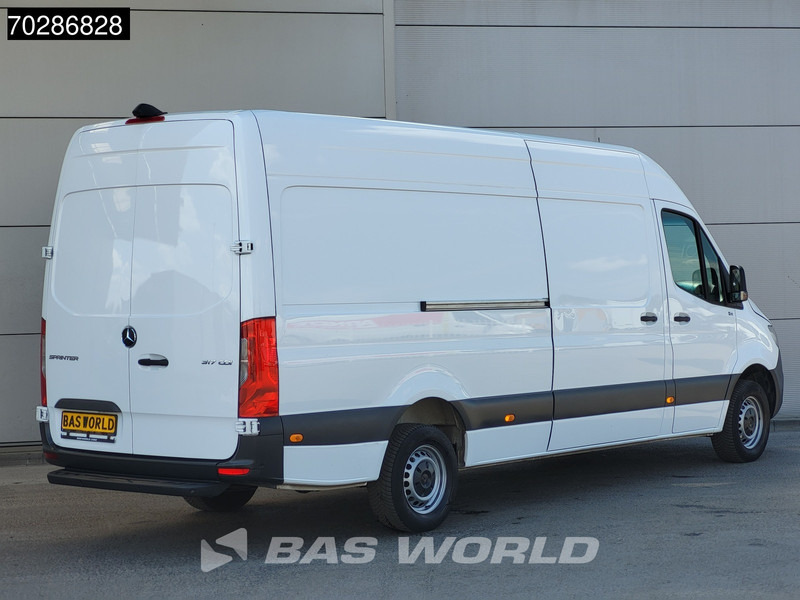 Mercedes-Benz Sprinter 317 CDI Automaat 170PK L3H2 Airco Camera Parkeersensoren MBUX CarPlay Euro6 L3 16m3 Airco - Kastenwagen: das Bild 5 Mercedes-Benz Sprinter 317 CDI Automaat 170PK L3H2 Airco Camera Parkeersensoren MBUX CarPlay Euro6 L3 16m3 Airco - Kastenwagen: das Bild 5
