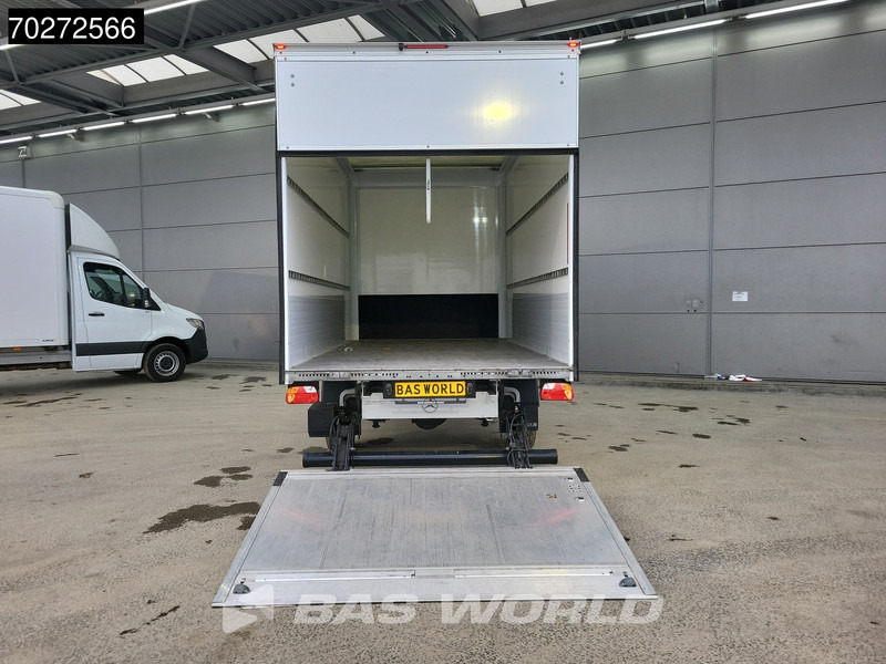Mercedes-Benz Sprinter 317 CDI Bakwagen Automaat Laadklep Camera Meubelbak Koffer LBW 20m3 Airco - Koffer Transporter: das Bild 3 Mercedes-Benz Sprinter 317 CDI Bakwagen Automaat Laadklep Camera Meubelbak Koffer LBW 20m3 Airco - Koffer Transporter: das Bild 3