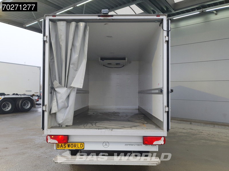 Mercedes-Benz Sprinter 317 CDI Koelwagen Automaat Carrier Xarios 350 230V stekker Cruise Airco Camera Koel Kühlkoffer Koeler Bakwagen 17m3 Airco Cruise - Kühltransporter: das Bild 3 Mercedes-Benz Sprinter 317 CDI Koelwagen Automaat Carrier Xarios 350 230V stekker Cruise Airco Camera Koel Kühlkoffer Koeler Bakwagen 17m3 Airco Cruise - Kühltransporter: das Bild 3