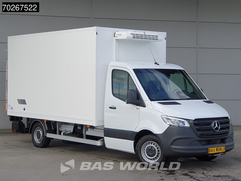 Mercedes-Benz Sprinter 317 CDI Koelwagen Vriezer Laadklep Thermo King V-200 MAX 230V Stekker LED Airco Euro6 Koel Koeler Kühl Kühler Vries Vriezer Kühl - Kühltransporter: das Bild 5 Mercedes-Benz Sprinter 317 CDI Koelwagen Vriezer Laadklep Thermo King V-200 MAX 230V Stekker LED Airco Euro6 Koel Koeler Kühl Kühler Vries Vriezer Kühl - Kühltransporter: das Bild 5