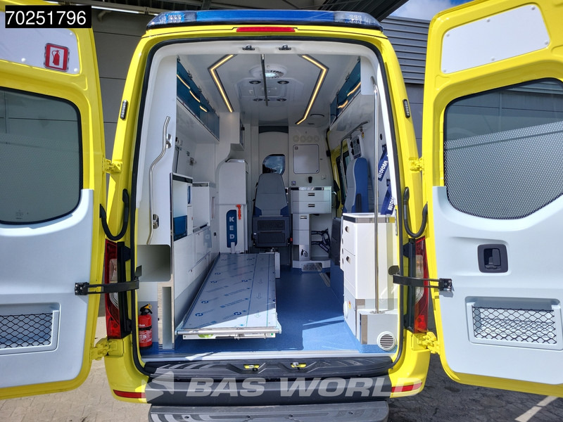 Mercedes-Benz Sprinter 319 CDI Automaat L2H2 New! Ambulance Ziekenwagen Rettungswagen Krankenwagen 10m3 Airco Cruise control - Krankenwagen: das Bild 3 Mercedes-Benz Sprinter 319 CDI Automaat L2H2 New! Ambulance Ziekenwagen Rettungswagen Krankenwagen 10m3 Airco Cruise control - Krankenwagen: das Bild 3
