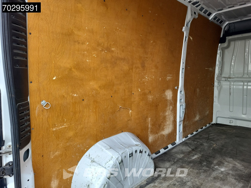 Peugeot Boxer 140pk L3H2 Navi Camera Trekhaak Airco Cruise L3 Maxi Airco Trekhaak Cruise control - Kastenwagen: das Bild 5 Peugeot Boxer 140pk L3H2 Navi Camera Trekhaak Airco Cruise L3 Maxi Airco Trekhaak Cruise control - Kastenwagen: das Bild 5