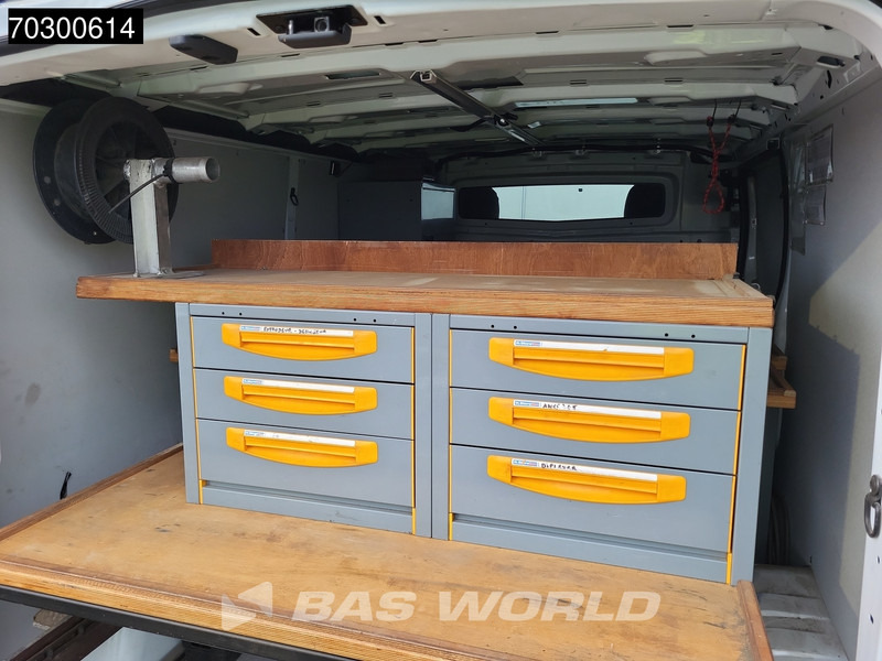 Renault Trafic 145pk L2H1 Airco Imperiaal Werkplaatsinrichting Euro6 L2 Airco – Leasing Renault Trafic 145pk L2H1 Airco Imperiaal Werkplaatsinrichting Euro6 L2 Airco: das Bild 10 Renault Trafic 145pk L2H1 Airco Imperiaal Werkplaatsinrichting Euro6 L2 Airco – Leasing Renault Trafic 145pk L2H1 Airco Imperiaal Werkplaatsinrichting Euro6 L2 Airco: das Bild 10