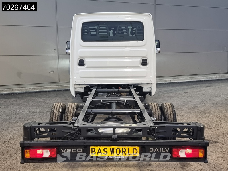 Transporter neu kaufen Iveco Daily 35C18 3.0L Dubbel Cabine Chassis 410WB 2025 model LED Navi Camera Airco Cruise Fahrgestell Airco Dubbel cabine Cruise control: das Bild 6