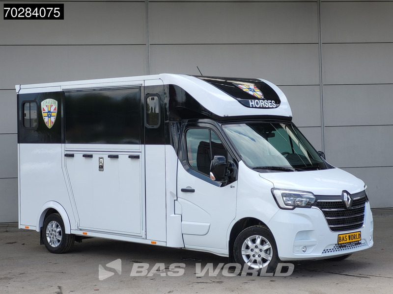 Renault Master 165PK Paardenwagen Hengstenuitvoering Navi LED Trekhaak Airco Cruise Camera Euro6 Horsetruck 15m3 Airco Trekhaak Cruise control - Transporter: das Bild 5 Renault Master 165PK Paardenwagen Hengstenuitvoering Navi LED Trekhaak Airco Cruise Camera Euro6 Horsetruck 15m3 Airco Trekhaak Cruise control - Transporter: das Bild 5