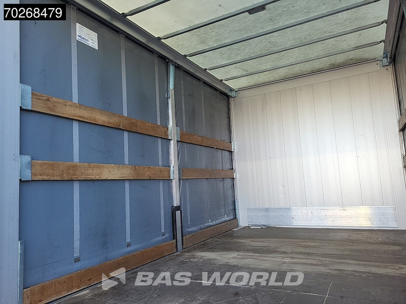 Volkswagen Crafter 177pk Automaat Schuifzeil Zeilen Bakwagen Navi CarPlay Airco Cruise Koffer Schuifzeilen Navi 15m3 Airco Trekhaak Cruise control - Planen Transporter: das Bild 5 Volkswagen Crafter 177pk Automaat Schuifzeil Zeilen Bakwagen Navi CarPlay Airco Cruise Koffer Schuifzeilen Navi 15m3 Airco Trekhaak Cruise control - Planen Transporter: das Bild 5