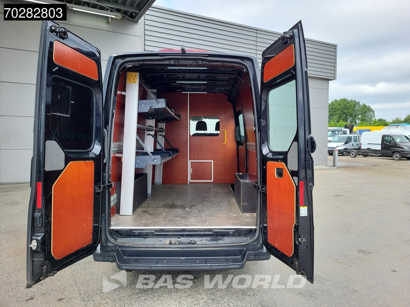 Volkswagen E-Crafter 136pk Elektrisch WLTP 115KM 36kWh L3H3 Automaat LED Navi Airco Cruise Camera Parkeersensoren L2H2 12m3 Airco - Kastenwagen, Elektro-Transporter: das Bild 3 Volkswagen E-Crafter 136pk Elektrisch WLTP 115KM 36kWh L3H3 Automaat LED Navi Airco Cruise Camera Parkeersensoren L2H2 12m3 Airco - Kastenwagen, Elektro-Transporter: das Bild 3