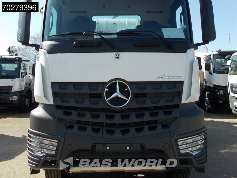 Mercedes-Benz Arocs 4145 8X4 10m3 Schwing Stetter mixer Manual Steelsuspension Euro 3 - Fahrmischer: das Bild 5 Mercedes-Benz Arocs 4145 8X4 10m3 Schwing Stetter mixer Manual Steelsuspension Euro 3 - Fahrmischer: das Bild 5