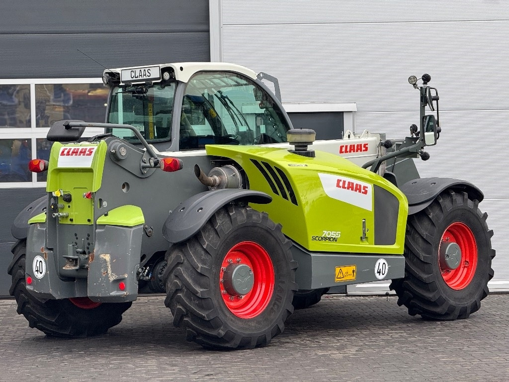 Teleskoplader Claas Scorpion 7055: das Bild 6 Teleskoplader Claas Scorpion 7055: das Bild 6
