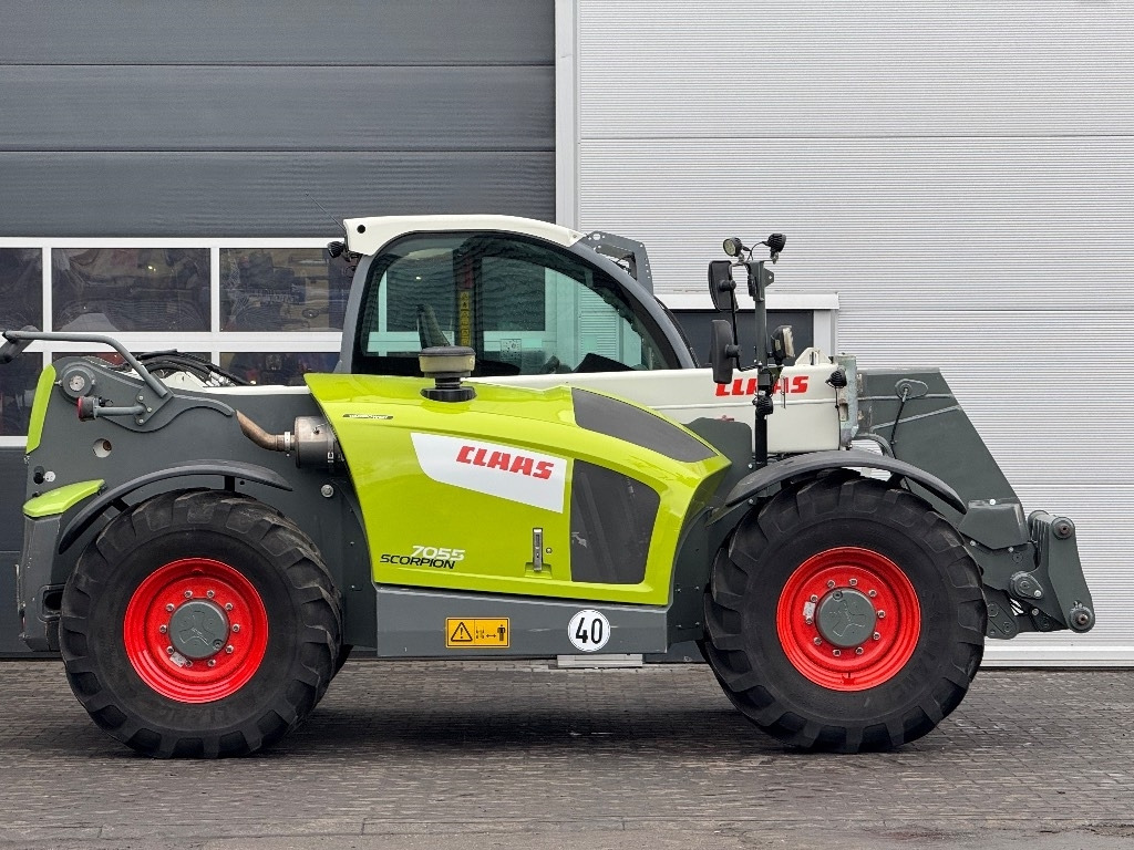 Claas Scorpion 7055 - Teleskoplader: das Bild 3 Claas Scorpion 7055 - Teleskoplader: das Bild 3