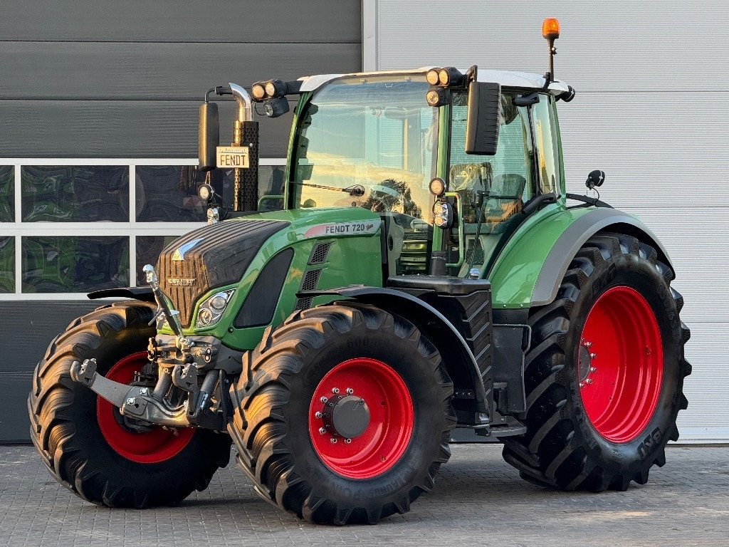 Fendt 720 Vario SCR Profi - Traktor: das Bild 1 Fendt 720 Vario SCR Profi - Traktor: das Bild 1