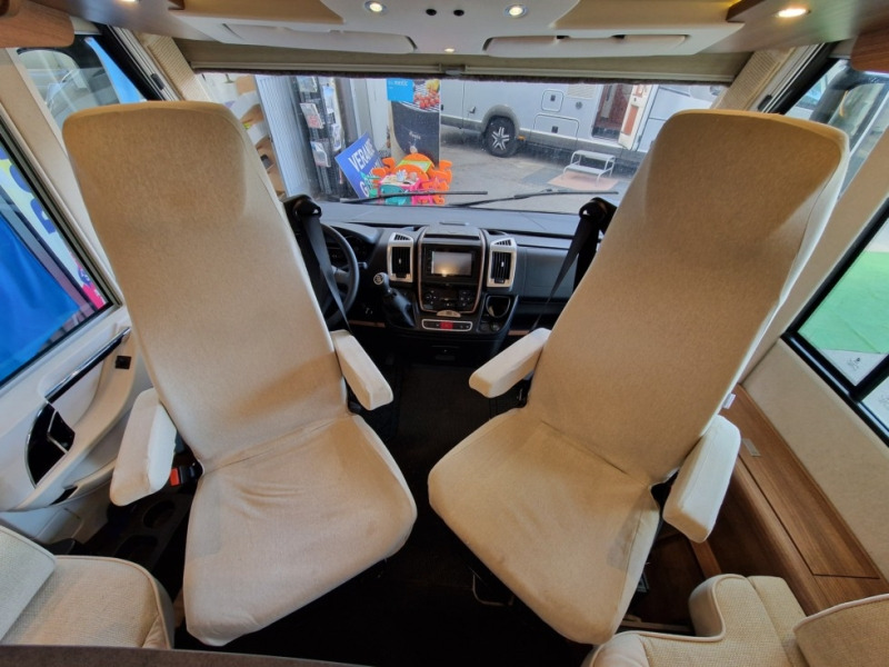 Carthago C-Tourer I 143 - Integriertes Wohnmobil: das Bild 5 Carthago C-Tourer I 143 - Integriertes Wohnmobil: das Bild 5