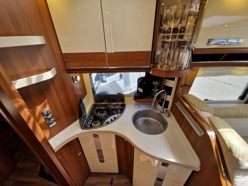 Integriertes Wohnmobil Carthago E-Line 51 QB: das Bild 9 Integriertes Wohnmobil Carthago E-Line 51 QB: das Bild 9