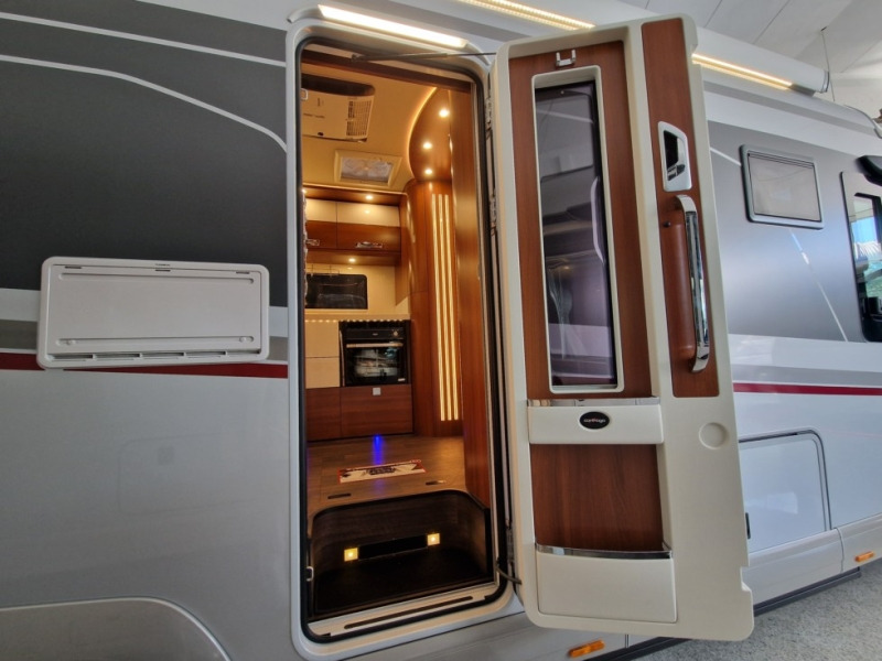 Integriertes Wohnmobil neu kaufen Carthago Liner For Two I 53: das Bild 9