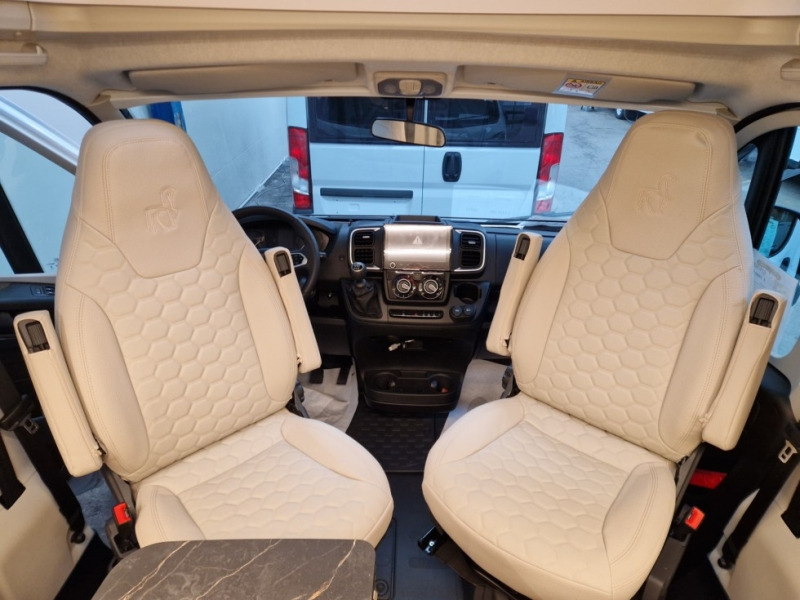 Etrusco T 7400 SBC - Teilintegriertes Wohnmobil: das Bild 5 Etrusco T 7400 SBC - Teilintegriertes Wohnmobil: das Bild 5