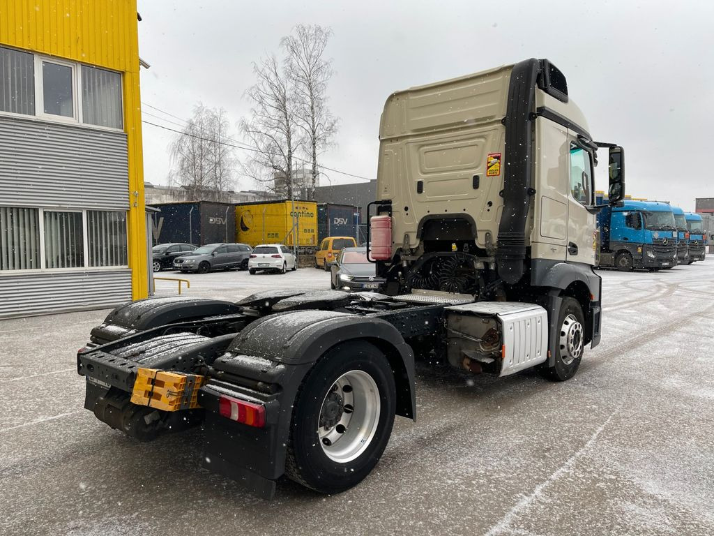 Mercedes-Benz Actros 1843 ADR 7 unit - Sattelzugmaschine: das Bild 3 Mercedes-Benz Actros 1843 ADR 7 unit - Sattelzugmaschine: das Bild 3