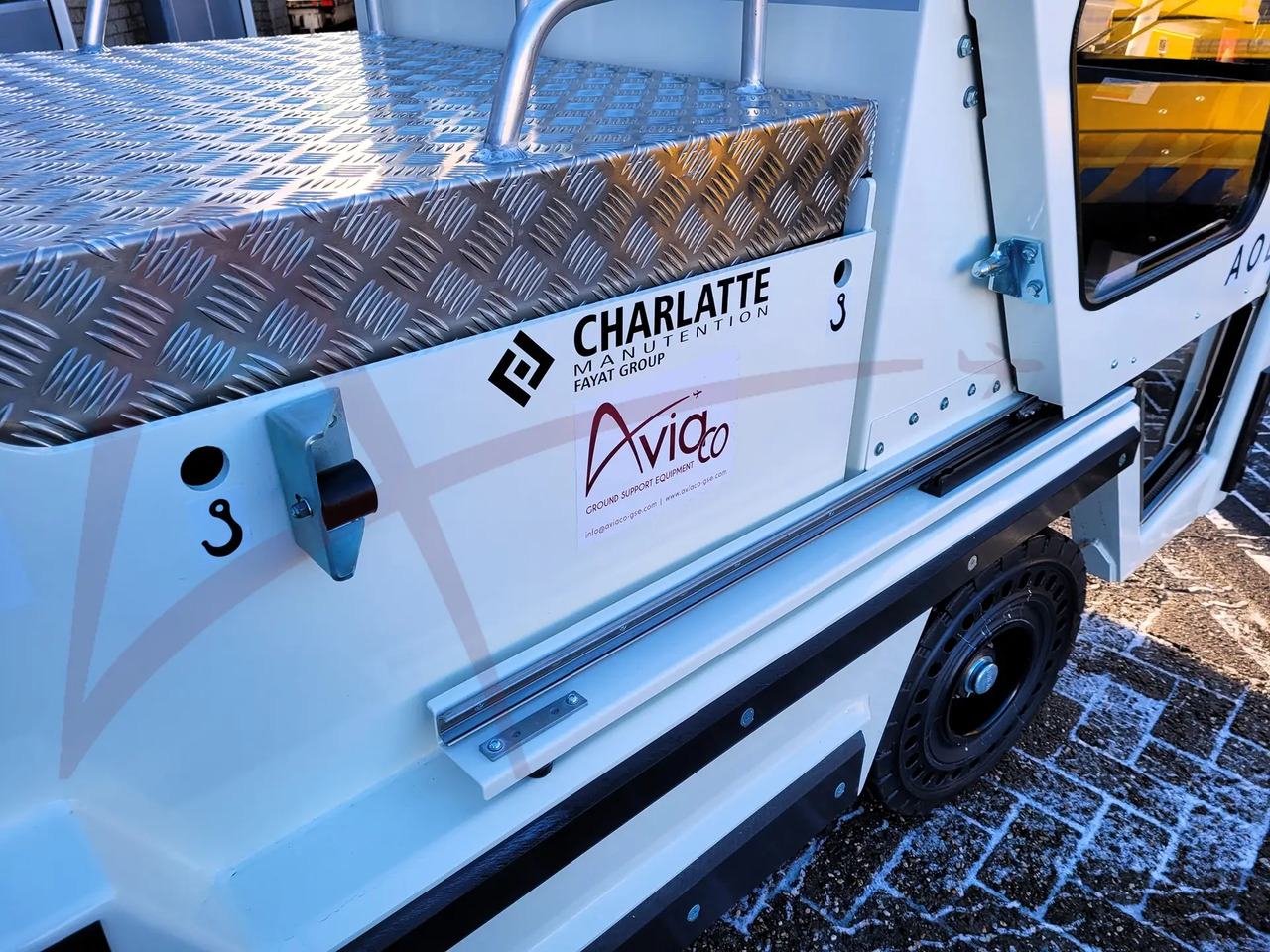 CHARLATTE T135 EVO - Gepäckschlepper: das Bild 4 CHARLATTE T135 EVO - Gepäckschlepper: das Bild 4