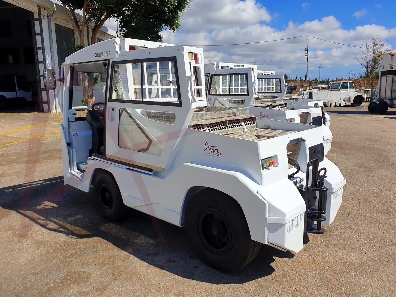 CHARLATTE TE.225 - Gepäckschlepper: das Bild 4 CHARLATTE TE.225 - Gepäckschlepper: das Bild 4