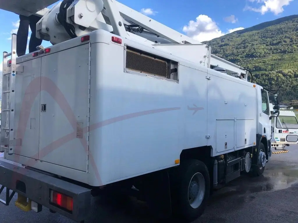 FMC LMD 2000 - Flugzeugenteiser: das Bild 3 FMC LMD 2000 - Flugzeugenteiser: das Bild 3