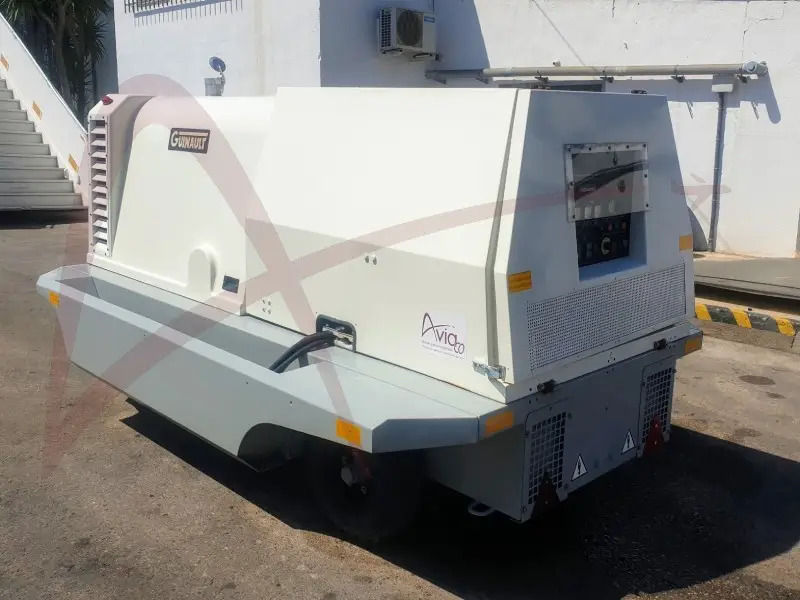 GUINAULT GA100V40D100 28 - Bodenstromaggregat: das Bild 1 GUINAULT GA100V40D100 28 - Bodenstromaggregat: das Bild 1